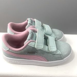 Toddler girl Puma Smash v2 Glitz Glam Shoes.